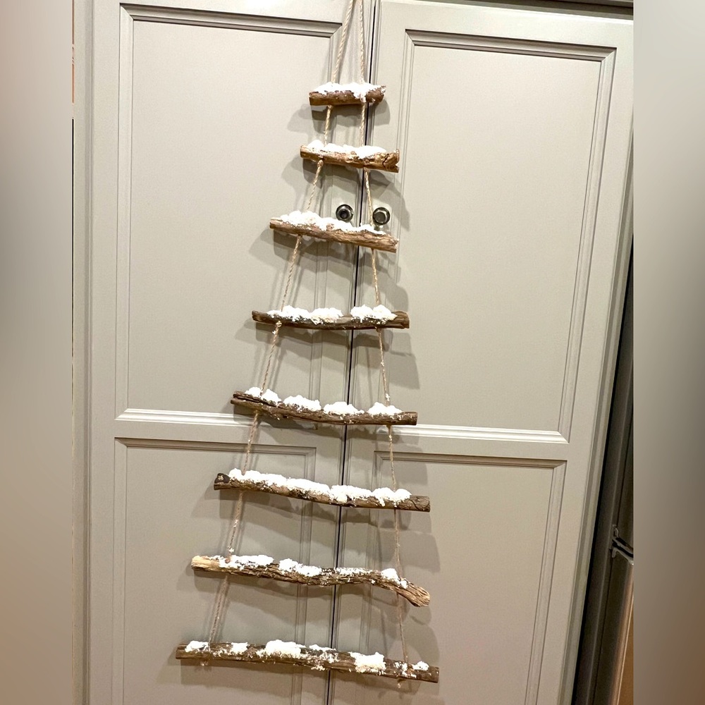 Wooden Christmas tree hanger